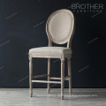 Runder barocker Stuhl aus französischem Stoff